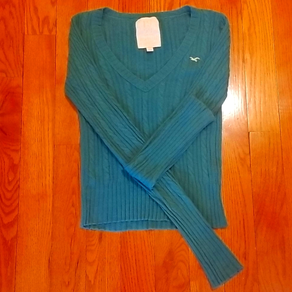 Y2K Hollister Sweater